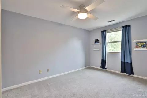 Bedroom - 4122 Estermarie Dr, Cincinnati, OH 45236 photo 3 of 4