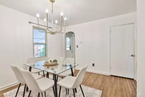 Dining - 4122 Estermarie Dr, Cincinnati, OH 45236 photo 2 of 3