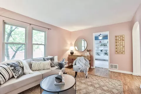 Living - 4122 Estermarie Dr, Cincinnati, OH 45236 photo 1 of 6
