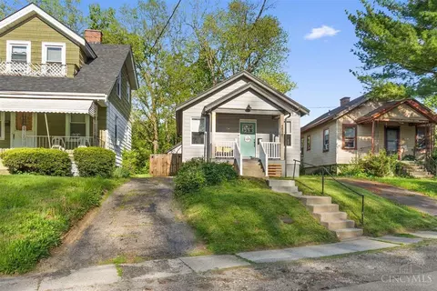 4818 Ebersole Ave, Cincinnati, OH 45227