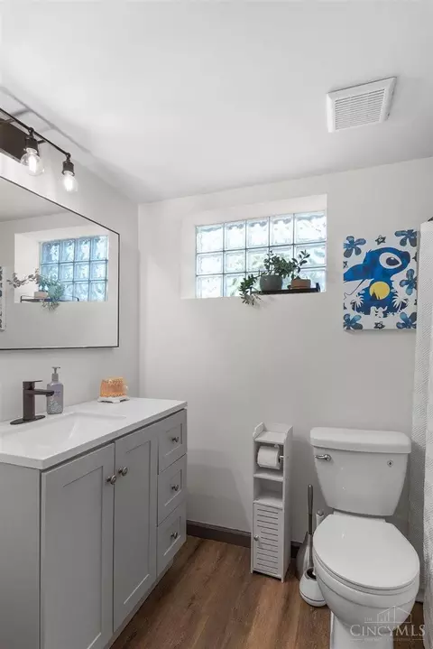 4818 Ebersole Ave, Cincinnati, OH 45227 photo 21