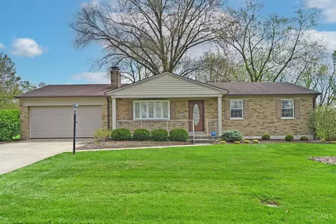 10370 Springrun Dr, Cincinnati, OH 45231
