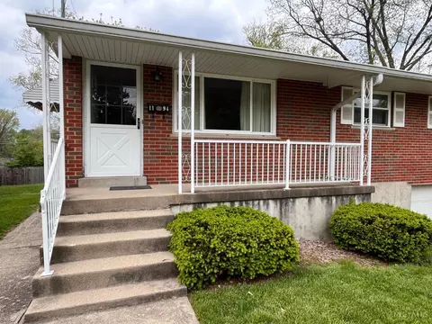 1194 Sugartree Ct, Cincinnati, OH 45231 photo 4
