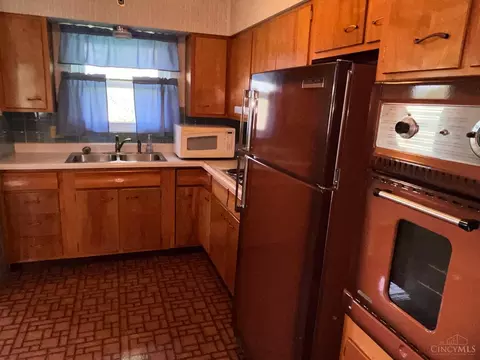 1194 Sugartree Ct, Cincinnati, OH 45231 photo 18