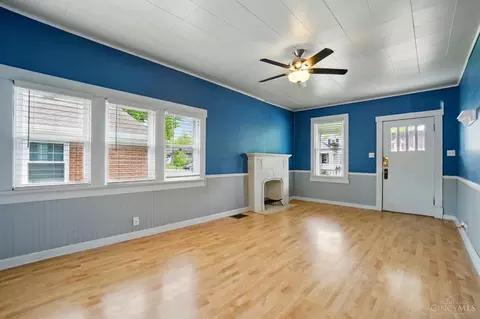 Living - 7000 Bramble Ave, Cincinnati, OH 45227 photo 2 of 3