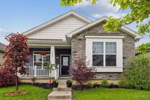 5625 Water Mills Dr, Milford, OH 45150