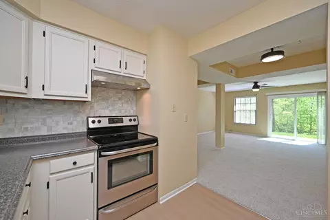 2751 Phaeton Ln, Maineville, OH 45039 photo 19