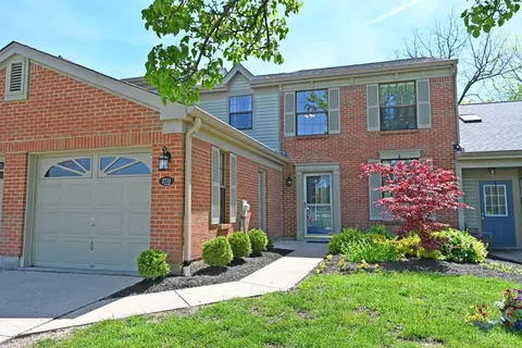 2751 Phaeton Ln, Maineville, OH 45039 photo 2