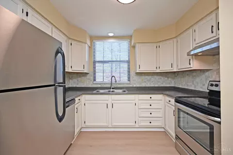 2751 Phaeton Ln, Maineville, OH 45039 photo 18