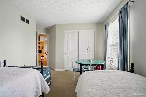 532 Kittery Ln, Cincinnati, OH 45255 photo 39