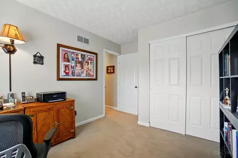 532 Kittery Ln, Cincinnati, OH 45255 photo 46