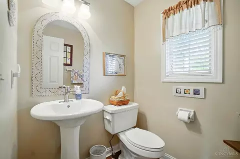 532 Kittery Ln, Cincinnati, OH 45255 photo 26