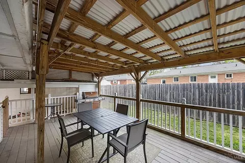 299 Constance Pl, Harrison, OH 45030 photo 6