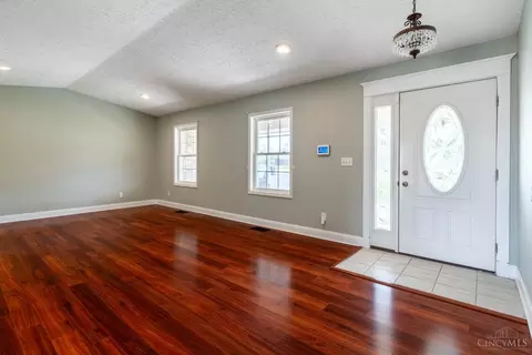 Living - 10005 Wolfe Rd, New Vienna, OH 45159 photo 1 of 5