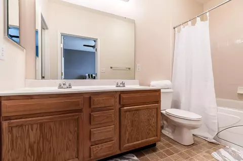 514 Ezzard Charles Dr, Cincinnati, OH 45214 photo 22