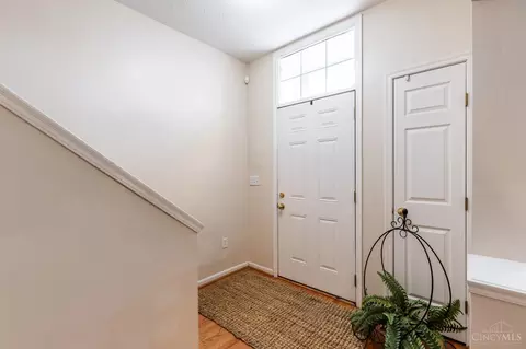 514 Ezzard Charles Dr, Cincinnati, OH 45214 photo 3