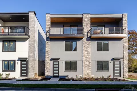 5762 Sanctuary Pl, Cincinnati, OH 45230