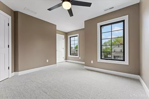 4015 Taylor Ave, Cincinnati, OH 45209 photo 40