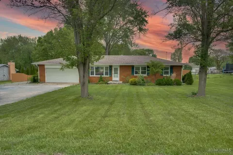 5982 Decker Rd, Franklin, OH 45005
