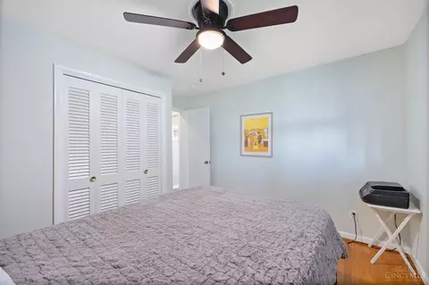 Bedroom - 3129 Dickinson Rd, Cincinnati, OH 45211 photo 6 of 8