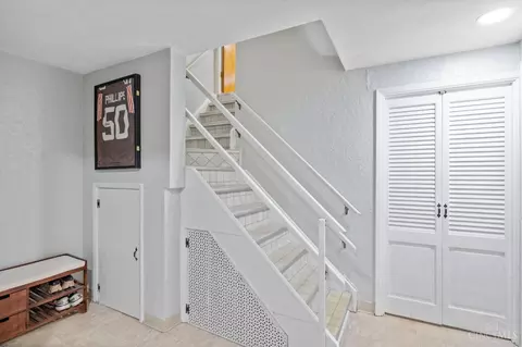 Entry Way - 3129 Dickinson Rd, Cincinnati, OH 45211 photo 1 of 2