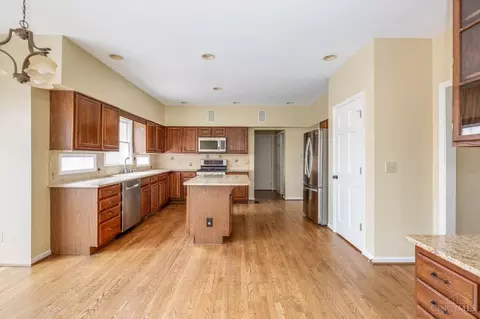 Kitchen - 10931 Allenhurst Blvd, Blue Ash, OH 45241 photo 1 of 5