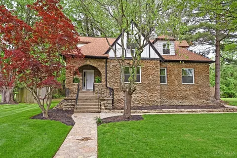 445 Broadway St, Owensville, OH 45160