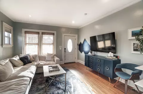 Living - 4533 Orkney Ave, Cincinnati, OH 45209 photo 2 of 2