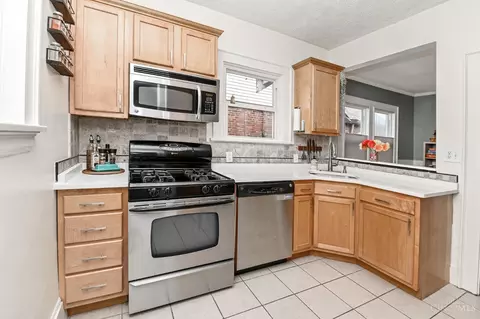 Kitchen - 4533 Orkney Ave, Cincinnati, OH 45209 photo 1 of 4