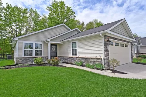 Exterior - 31 Platform St, Amelia, OH 45102 photo 3 of 8