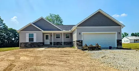 2021 Zuni Dr, Franklin Twp, OH 45171