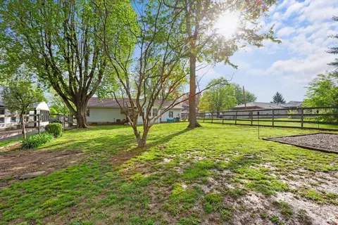 301 Mill St, Blanchester, OH 45107 photo 14