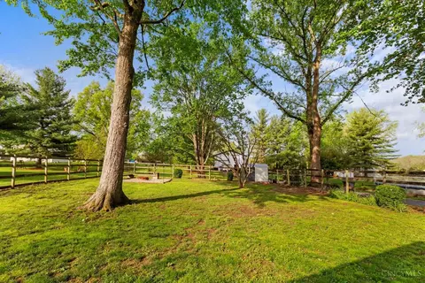 301 Mill St, Blanchester, OH 45107 photo 5