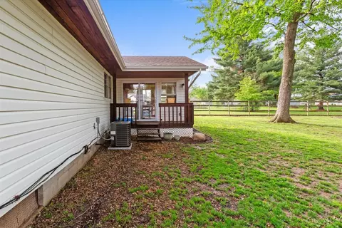 301 Mill St, Blanchester, OH 45107 photo 10