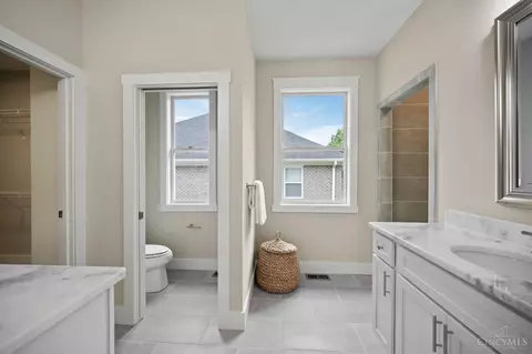 Bath - 8641 Doris Pl, Cleves, OH 45002 photo 2 of 4