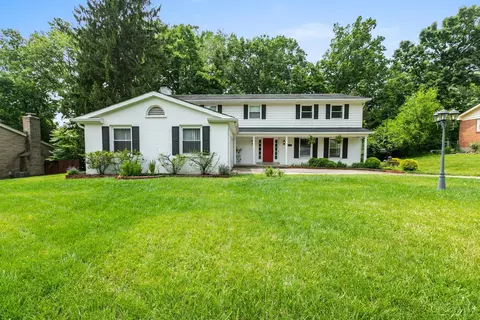 160 Fairway Dr, Hamilton, OH 45013