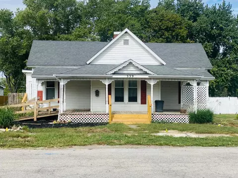 339 Mound St, Sabina, OH 45169