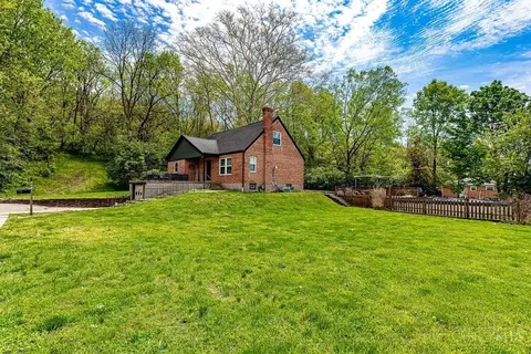 Exterior - 708 Dair Ave, Harrison, OH 45030 photo 3 of 7