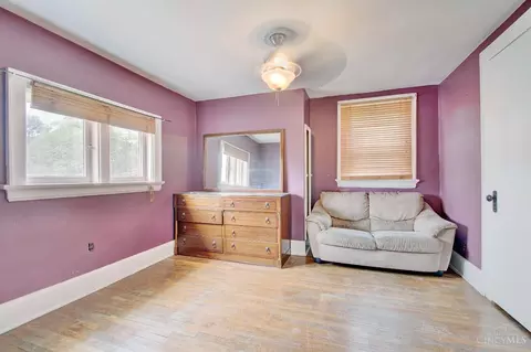 Bedroom - 1610 Minion Ave, Cincinnati, OH 45205 photo 3 of 3