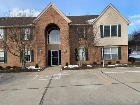 635 Covedale, Cincinnati, OH 45238