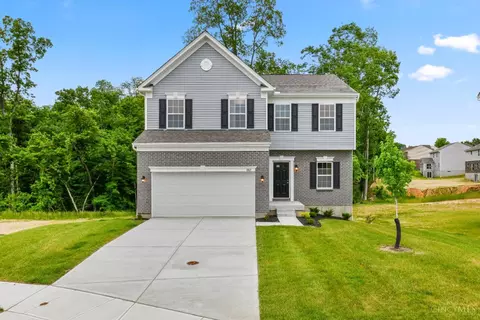 8762 Foxglove Ln, Miami Twp, OH 45002