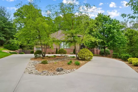 Exterior - 11241 Snider Rd, Cincinnati, OH 45249 photo 4 of 18