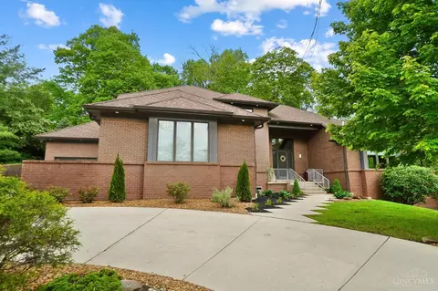 Exterior - 11241 Snider Rd, Cincinnati, OH 45249 photo 3 of 18