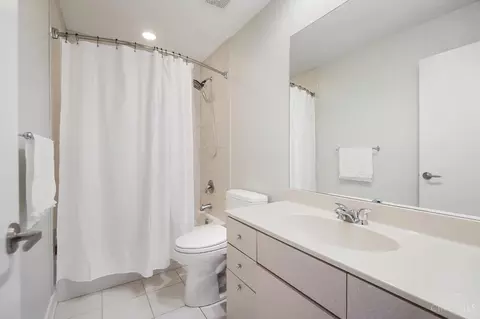 Bath - 11241 Snider Rd, Cincinnati, OH 45249 photo 9 of 14