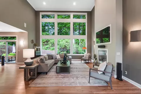Living - 11241 Snider Rd, Cincinnati, OH 45249 photo 1 of 9