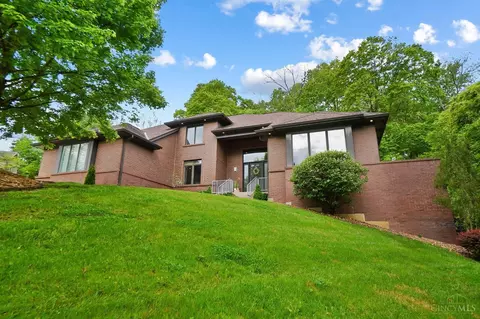 Exterior - 11241 Snider Rd, Cincinnati, OH 45249 photo 2 of 18