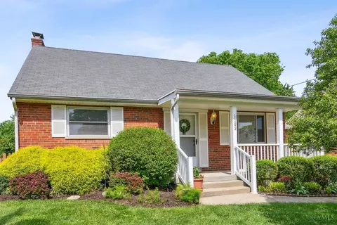1163 Georgia Ln, Reading, OH 45215