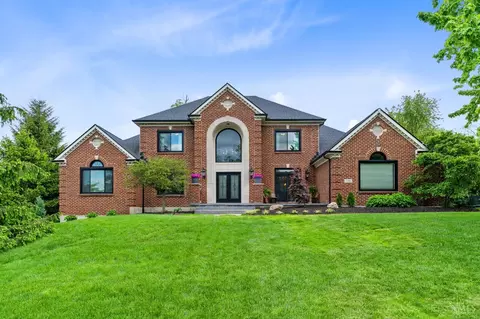 3390 Ivy Hills Blvd, Newtown, OH 45244