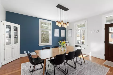 Dining - 3375 Everson Ave, Cincinnati, OH 45209 photo 1 of 3