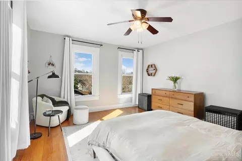 Bedroom - 3375 Everson Ave, Cincinnati, OH 45209 photo 3 of 6